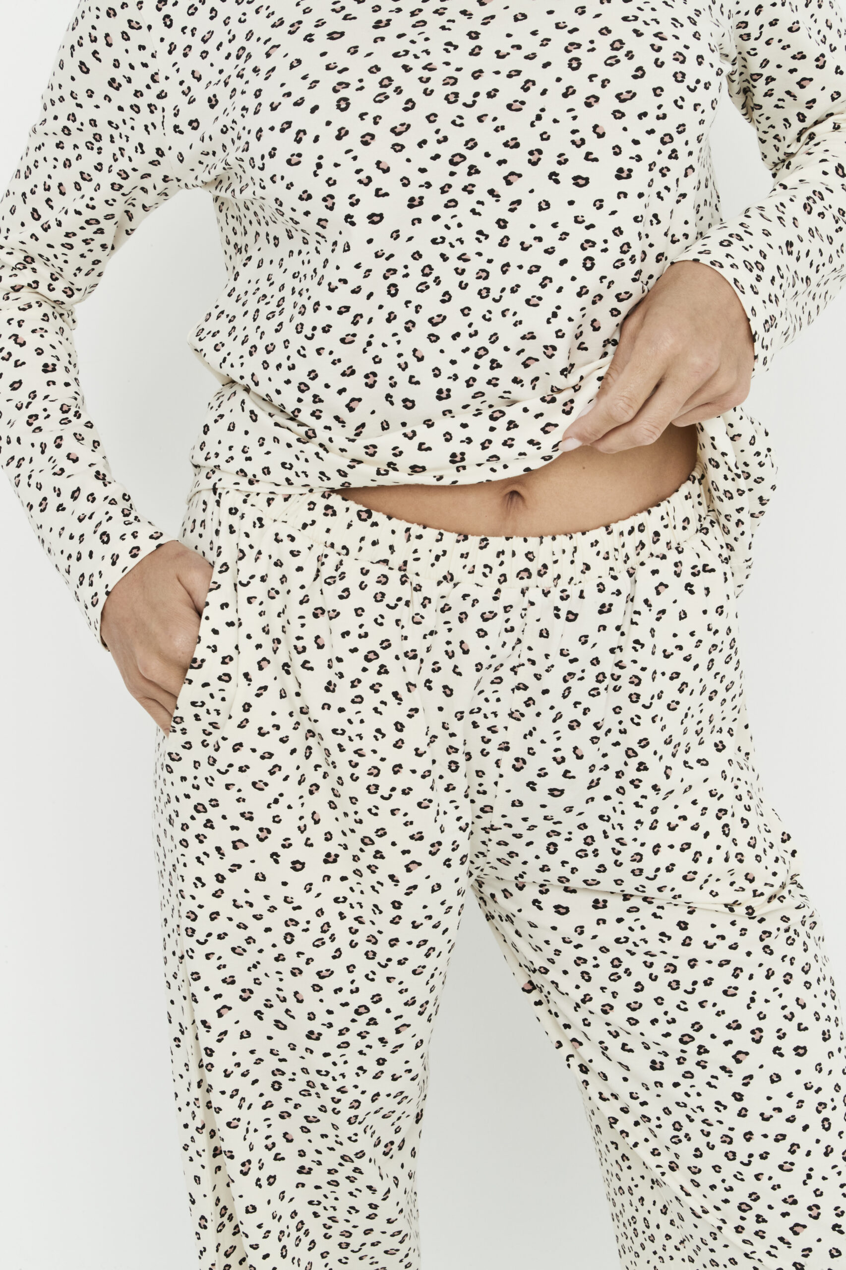 2 teiliges Pyjama Set (lang arm Shirt & Hose) – Bild 4